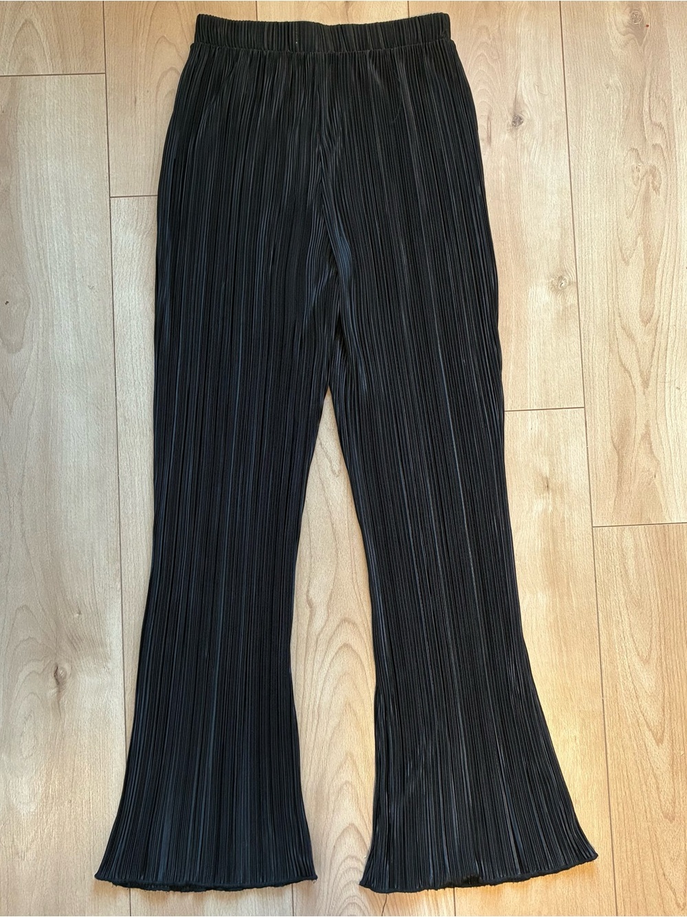 Black Pleated Wide-Leg Women's Pants